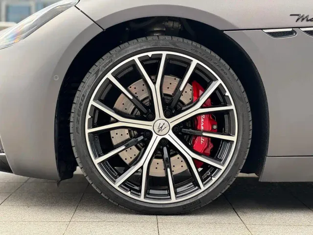 Maserati GranTurismo — Фото автомобиля 4
