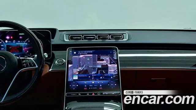 Mercedes-Benz S-Class — Фото автомобиля 16