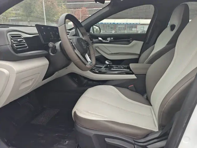 BYD Qin PLUS — Фото автомобиля 10