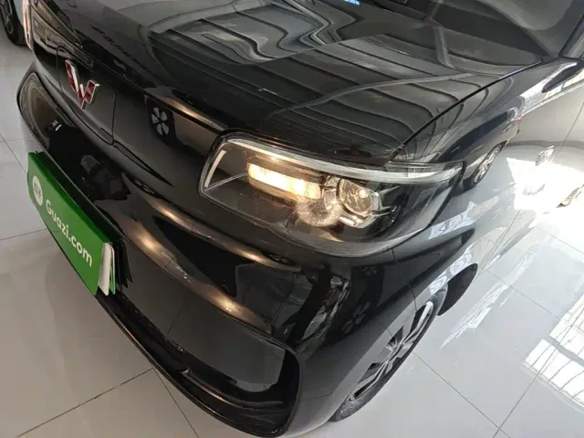 Wuling Zhiguang NEV — Фото автомобиля 23