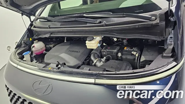 Hyundai Staria Staria — Фото автомобиля 6
