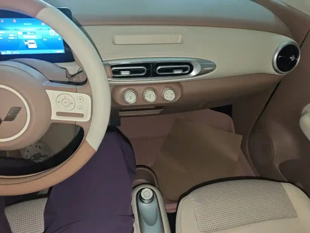Wuling Hongguang Mini EV — Фото автомобиля 12