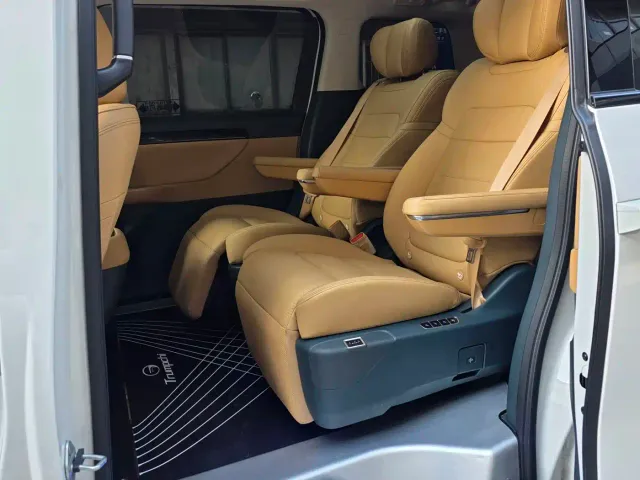 GAC Trumpchi E8 — Фото автомобиля 6