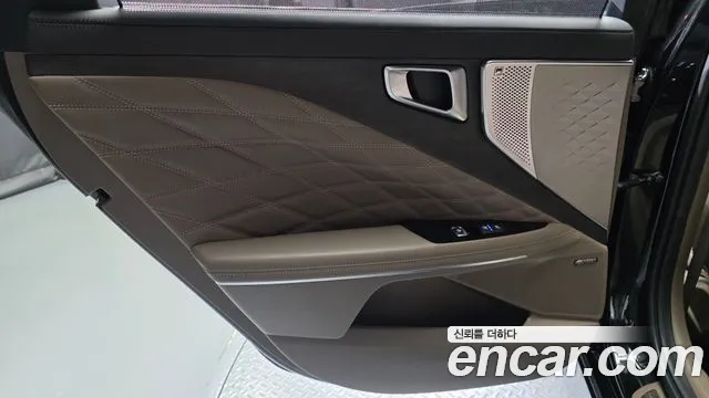 Kia K8 — Фото автомобиля 14