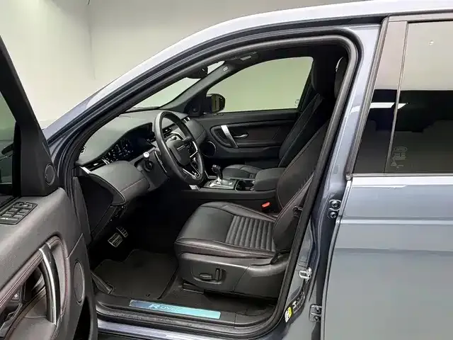 Land Rover Discovery Sport — Фото автомобиля 17