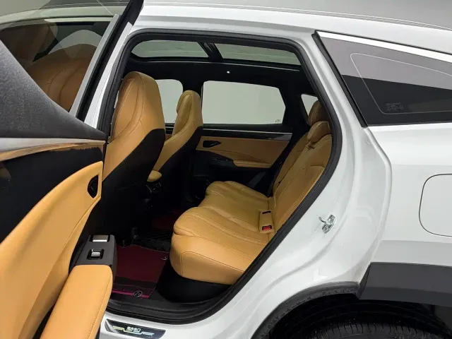 Geely Galaxy L7 — Фото автомобиля 13