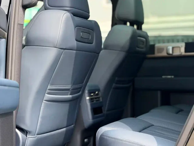 BYD FangChengBao Titanium 7 — Фото автомобиля 16
