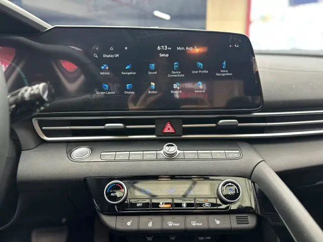 Hyundai Elantra — Фото автомобиля 13