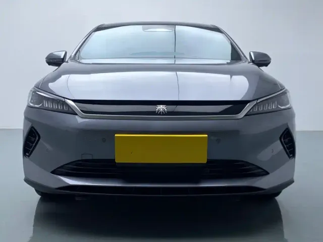 BYD Qin PLUS — Фото автомобиля 2