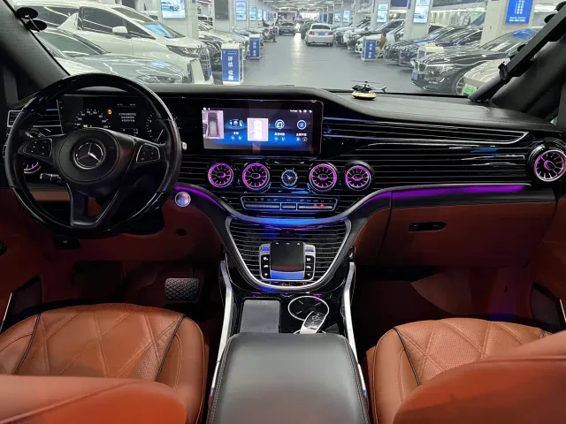 Mercedes-Benz Vito — Фото автомобиля 6