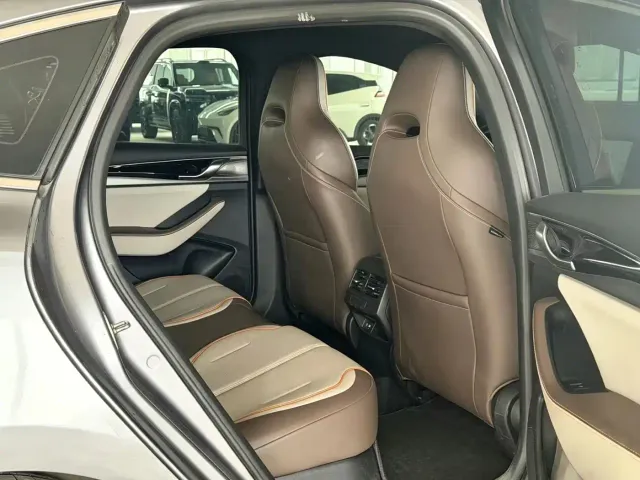 BYD Qin PLUS — Фото автомобиля 8