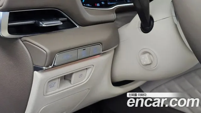 Genesis GV80 — Фото автомобиля 28