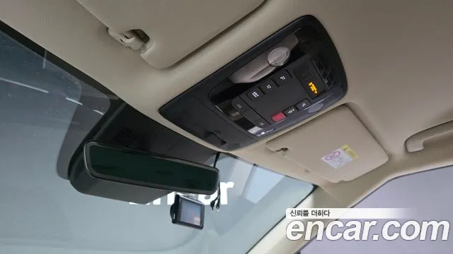 Kia Carnival 4th Gen — Фото автомобиля 26