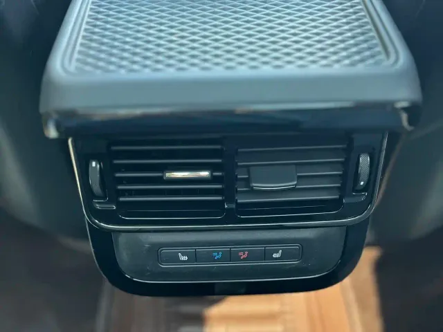 Land Rover Range Rover Evoque — Фото автомобиля 7