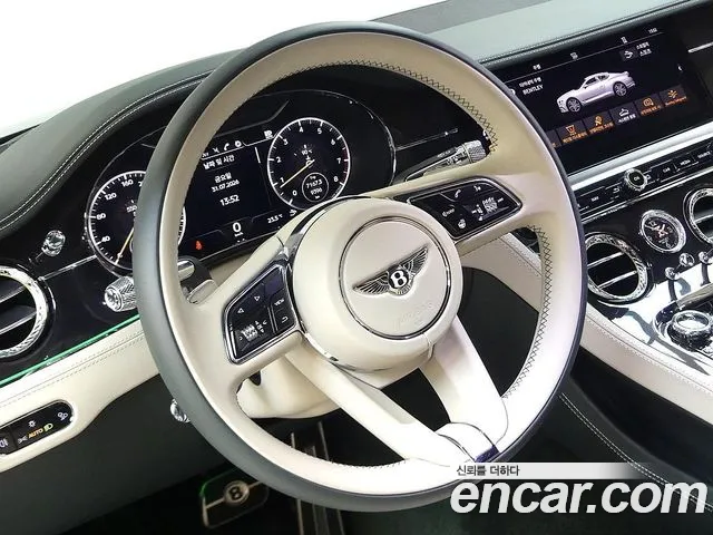 Bentley Continental — Фото автомобиля 9