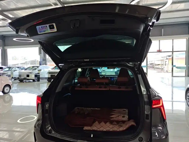 Changan CS75 Plus — Фото автомобиля 18
