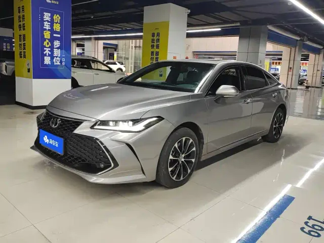 Фотография автомобиля — Toyota Avalon
