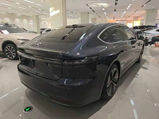Nio ET7 — Фото автомобиля 6