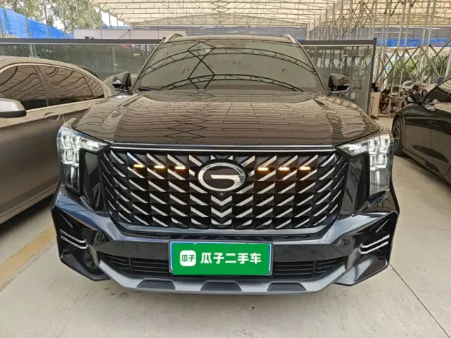 GAC Trumpchi GS8 — Фото автомобиля 2