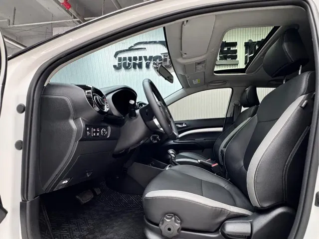Kia KX1 — Фото автомобиля 8
