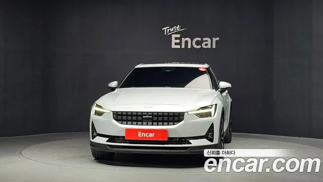 Polestar Polestar 2 — Фото автомобиля 3