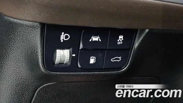 Hyundai Grandeur New — Фото автомобиля 16