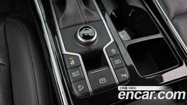 Kia Sorento Sorento 4-е поколение Дизель 2.2 2WD — Фото автомобиля 19
