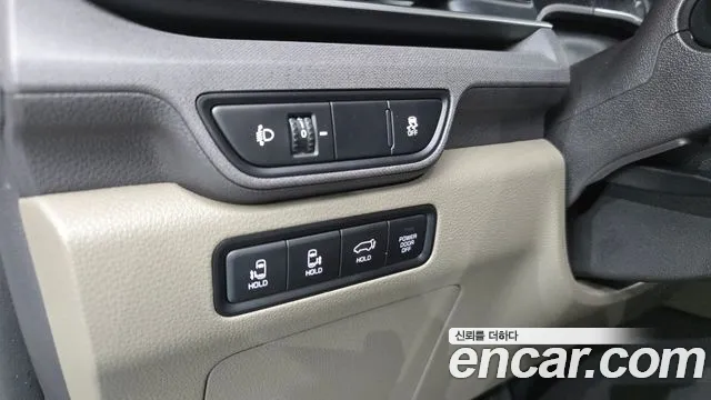Kia Carnival 4th Gen — Фото автомобиля 24