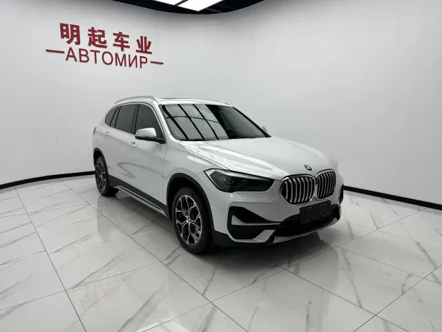 BMW X1 — Фото автомобиля 4