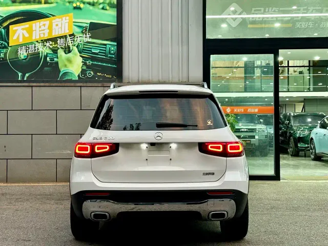 Mercedes-Benz GLB-Class — Фото автомобиля 5