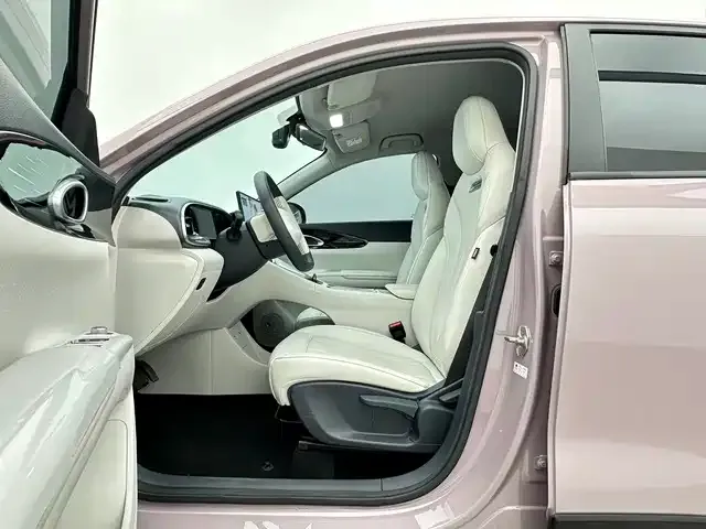 Geely Starry Wish — Фото автомобиля 12