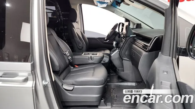 Hyundai Staria Новый Staria L3.5 Карго 3 места — Фото автомобиля 11