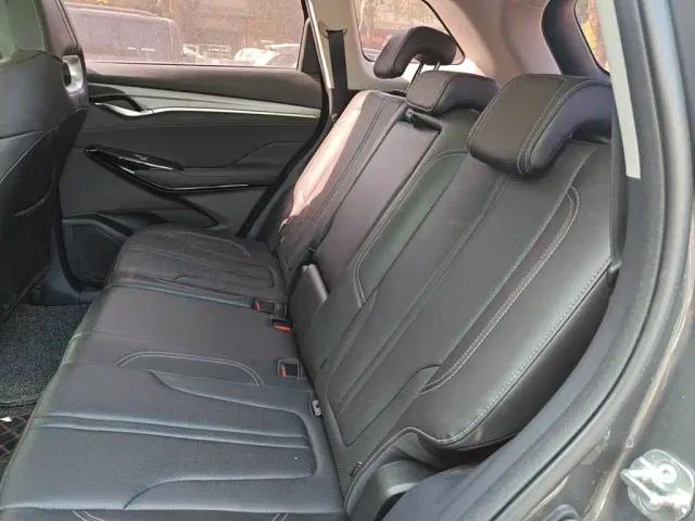 Changan CS75 Plus — Фото автомобиля 13