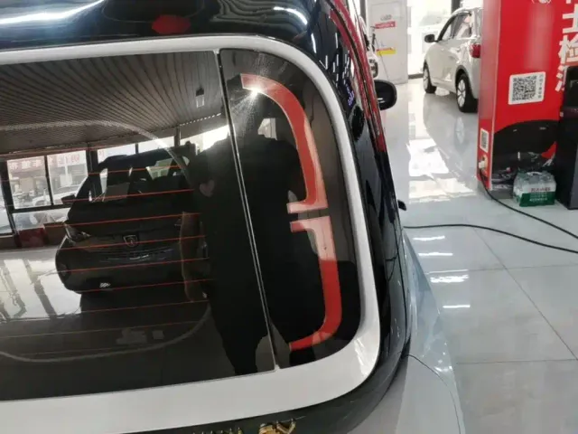 Baojun KiWi EV — Фото автомобиля 7