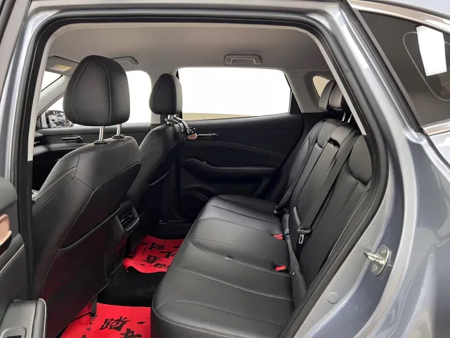 Baojun Yunhai — Фото автомобиля 16