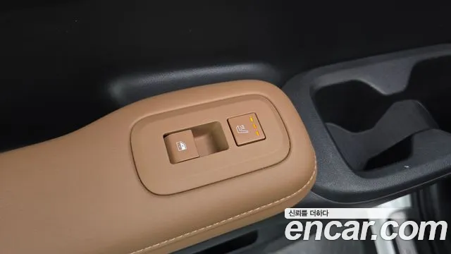 Hyundai Santa Fe MX5 — Фото автомобиля 19