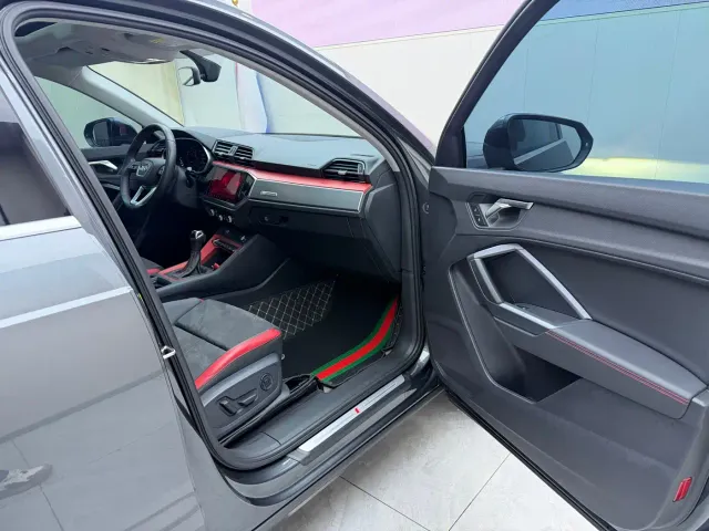 Audi Q3 — Фото автомобиля 22