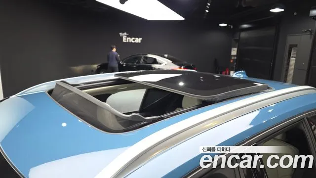 Вольво XC40 B4 Ultimate Bright — Фото автомобиля 22