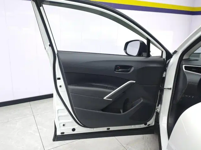 Toyota Frontlander — Фото автомобиля 7