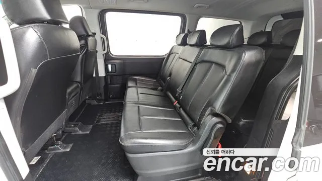 Hyundai Staria — Фото автомобиля 18