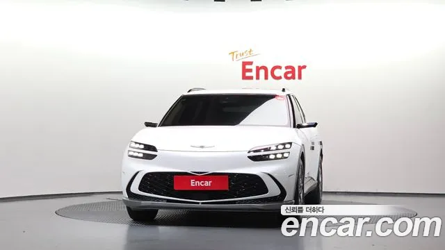 Genesis GV60 — Фото автомобиля 3