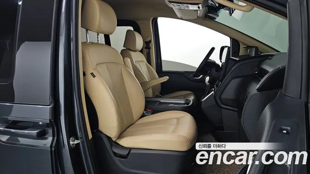 Hyundai Staria Staria Карго 5 мест — Фото автомобиля 10