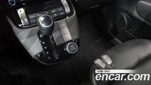 Hyundai Casper Casper Turbo Essential — Фото автомобиля 9