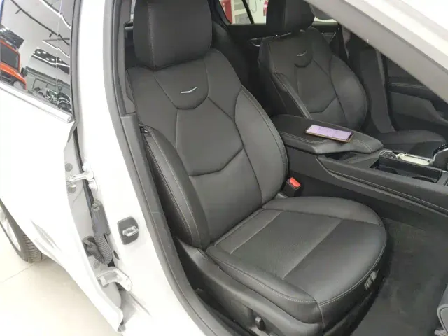 Cadillac CT5 — Фото автомобиля 6