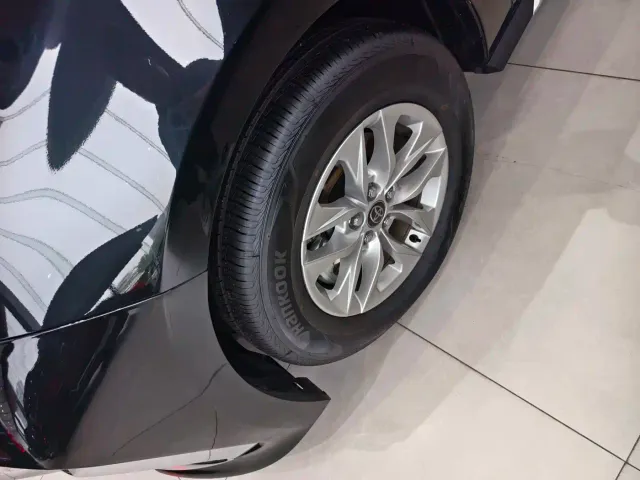 Toyota Granvia — Фото автомобиля 5