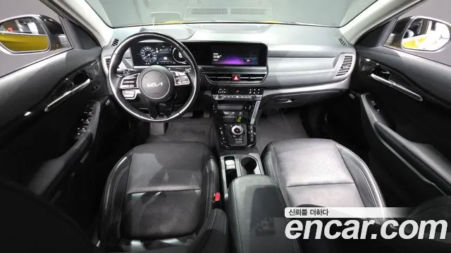 Kia Seltos — Фото автомобиля 6