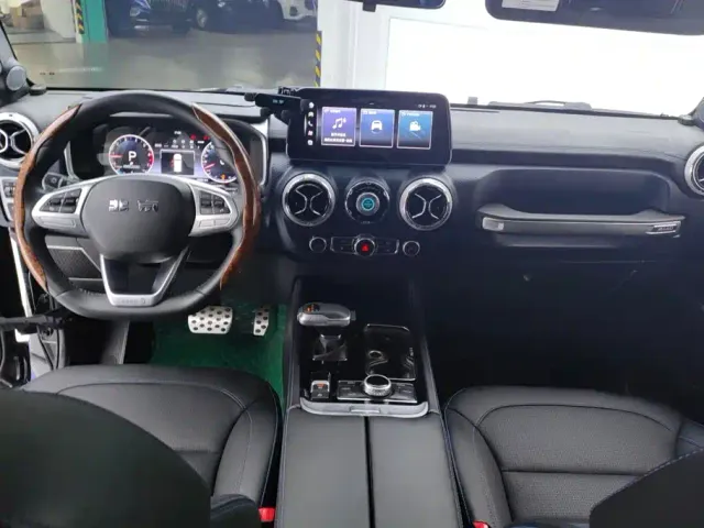 BAIC BJ40 — Фото автомобиля 12