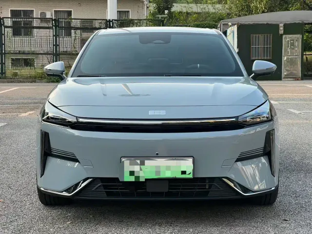 Geely Galaxy L6 — Фото автомобиля 2