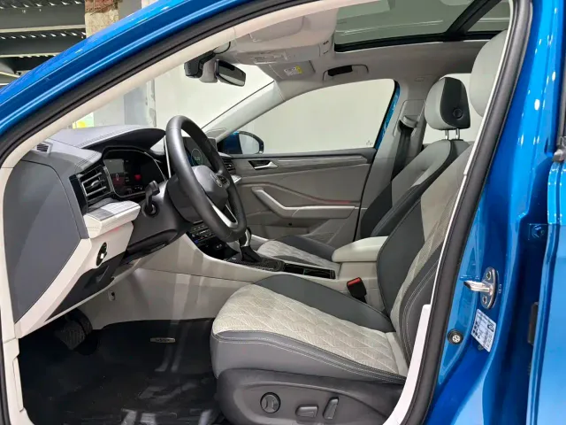 Volkswagen Sagitar — Фото автомобиля 7