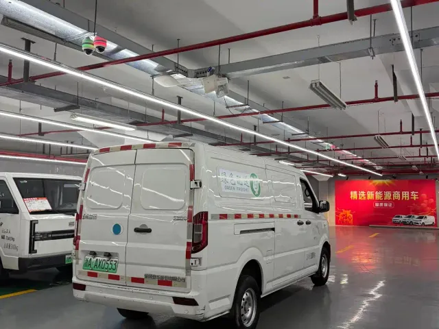 Dongfeng Yufeng Yufeng EM26 2023 Model Premium Edition 41.86kWh CATL — Фото автомобиля 6